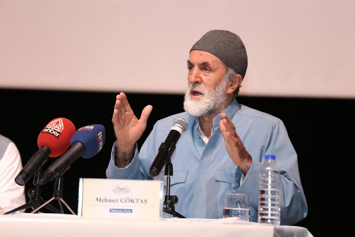 "Allah’a ibadet etmeyen başkasına eder" "Allah’a ibadet etmeyen başkasına eder"